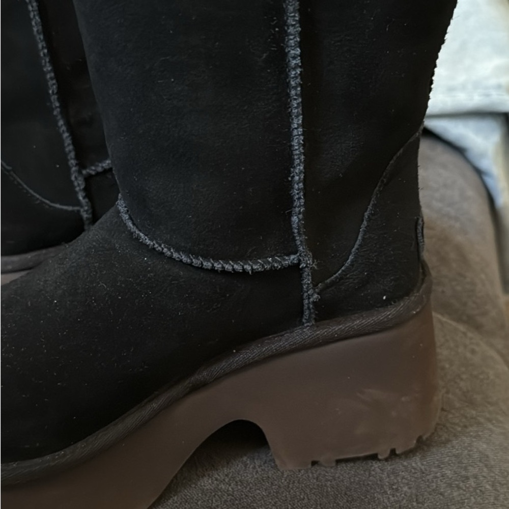 UGG Black Ankle Boots with Suede Finish and Rugged Sole